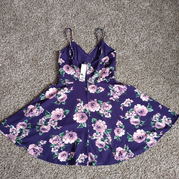 NWT Francesca's Floral Ladder Trim Mini Dress - Picture 6 of 11